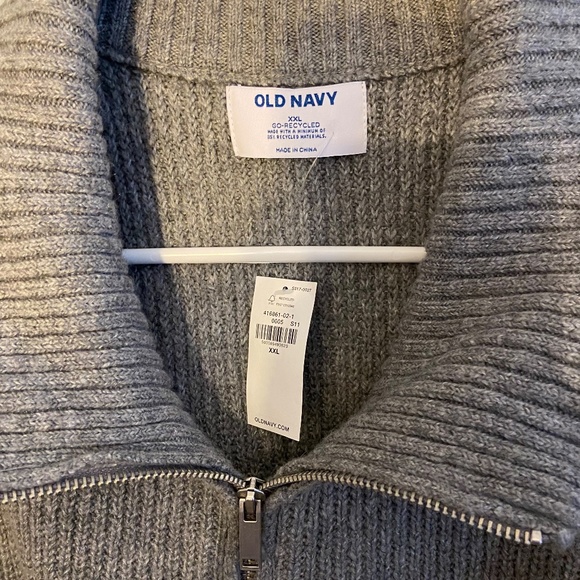 Old Navy Gray 1/4 Zip - Picture 2 of 2